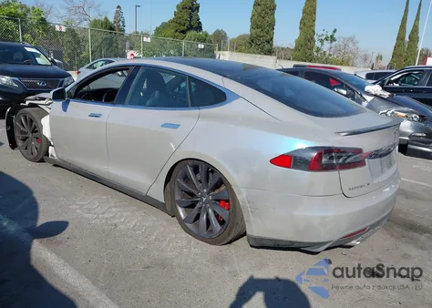 2015 Tesla Model S 85D/P85D из США, поврежденный, VIN 5YJSA1H43FF090595